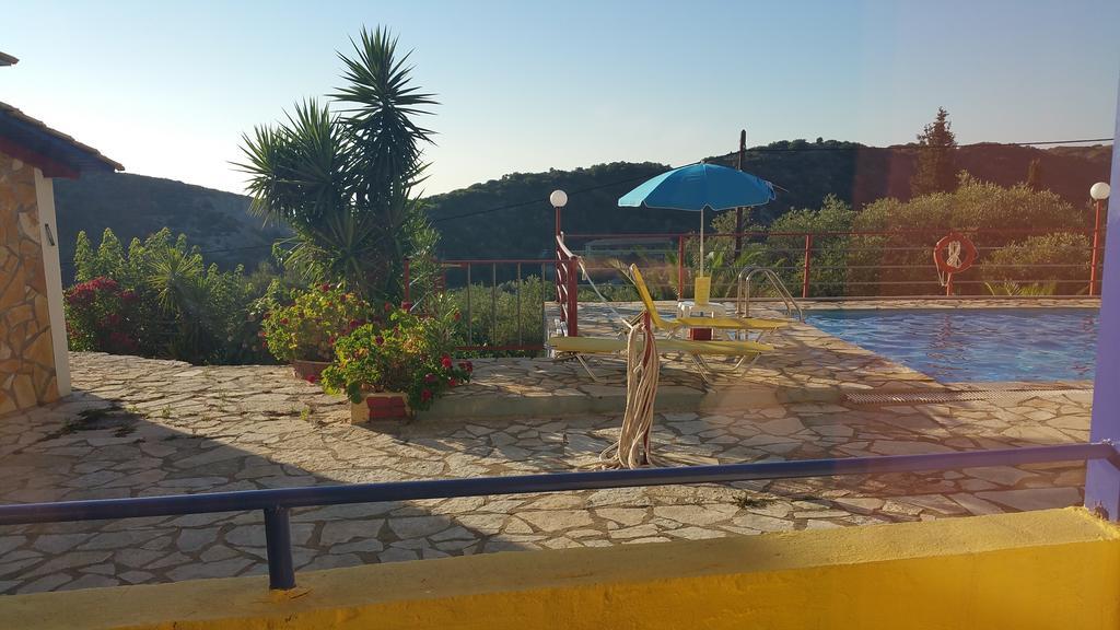 Politia Hotel Áyios Nikítas Exterior foto
